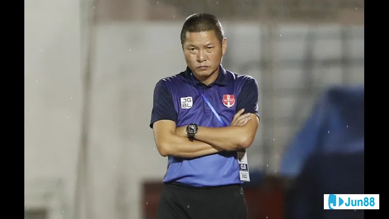 huan luyen vien chu dinh nghiem va tien dao nam dinh